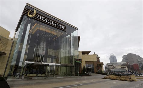 is horseshoe casino open today